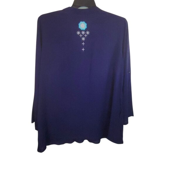 Solitaire Navy Blue Long Sleeve Embroidered Tunic Top XL Rayon Button Roll-Up Sl - Picture 6 of 16